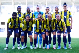 Fenerbahçe ArsaVev Kadın Futbol Takımı, Yüksekova Spor’u Ağırlıyor